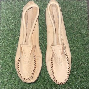 minnetonka vivian slipper